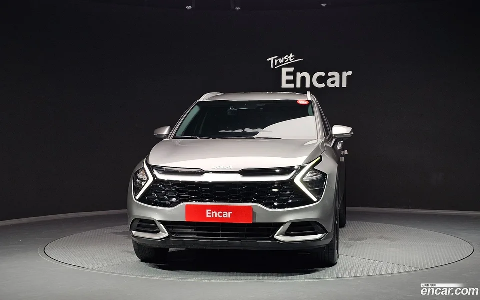 Kia Sportage Hybrid 4WD 2024 — миниатюра 3
