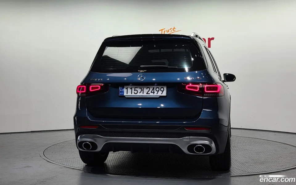 Mercedes-Benz GLB-Class AMG GLB35 4MATIC 2023 — миниатюра 4