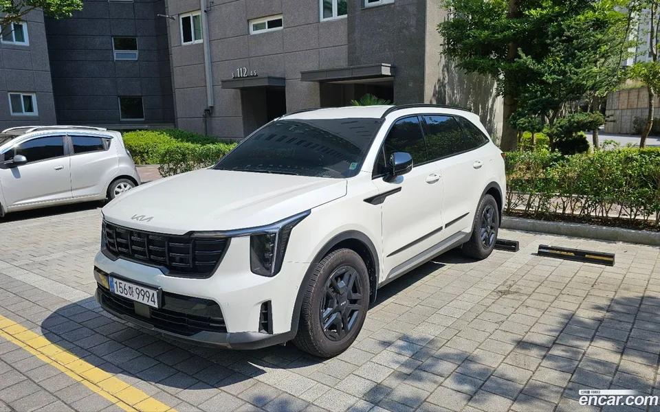 Kia Sorento HEV 1.6 2WD 2023 — миниатюра 2