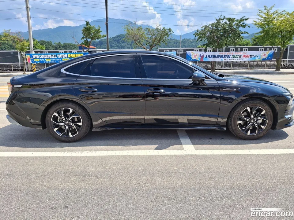 Hyundai Sonata The Edge 2.0 2024 — миниатюра 2