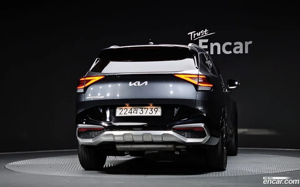 Kia Sportage 1.6 2WD 2023 — миниатюра 4