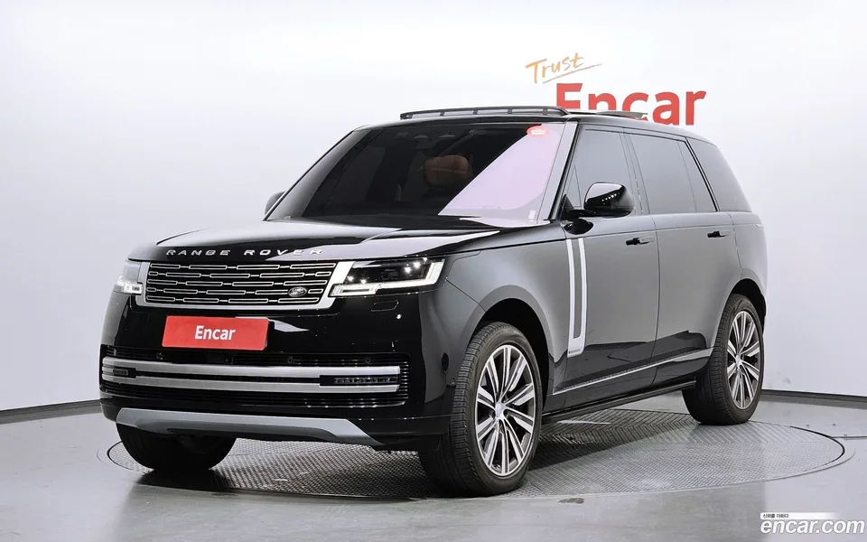 Land Rover Range Rover P530 AB LWB 2023 — фото 1, купить с доставкой в Москву