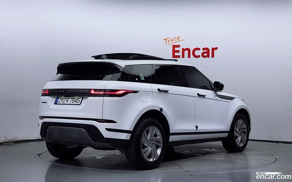Land Rover Range Rover Evoque P250 S 2024 — миниатюра 2