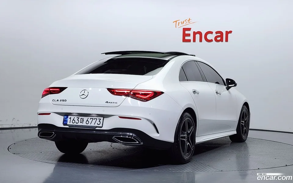Mercedes-Benz CLA-Class CLA250 4MATIC 2023 — миниатюра 2