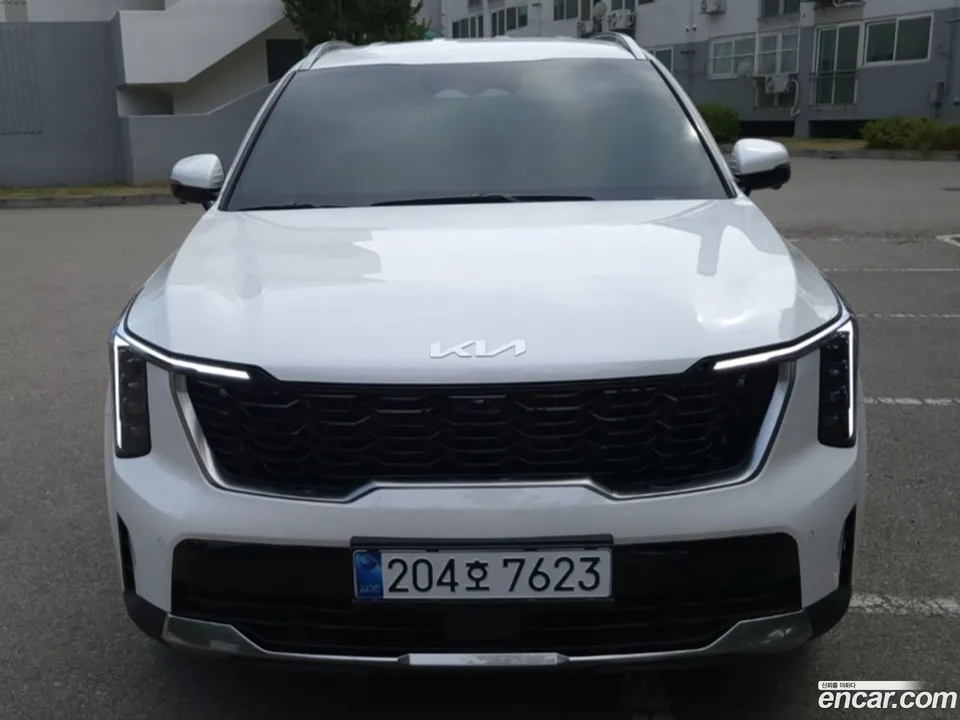 Kia Sorento HEV 1.6 2WD 2025 — фото 1, купить с доставкой в Москву