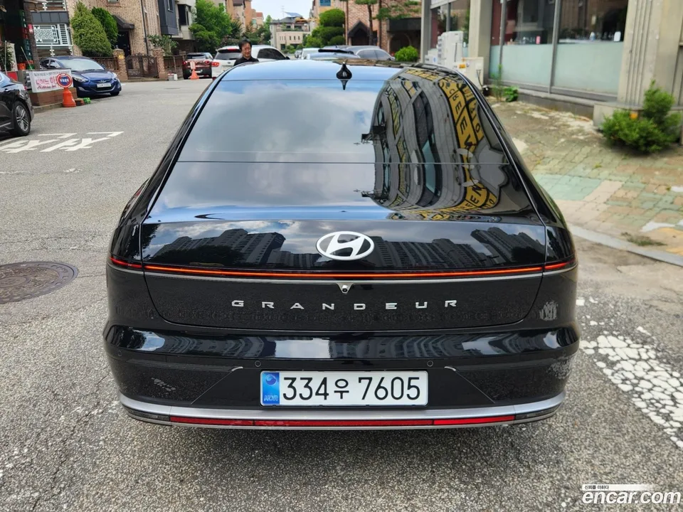 Hyundai Grandeur Hybrid 2025 — миниатюра 4