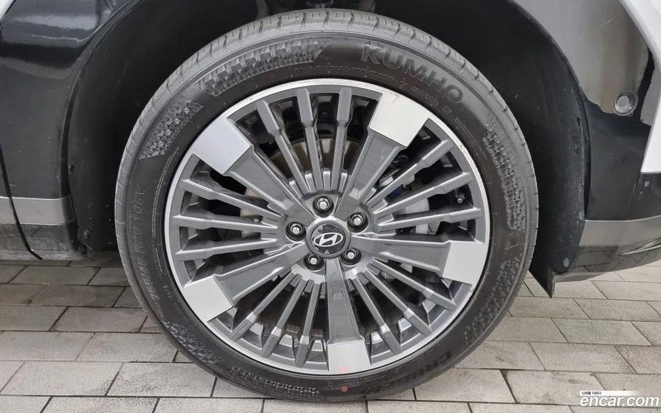 Hyundai SantaFe HEV 1.6 2WD 2024 — миниатюра 5