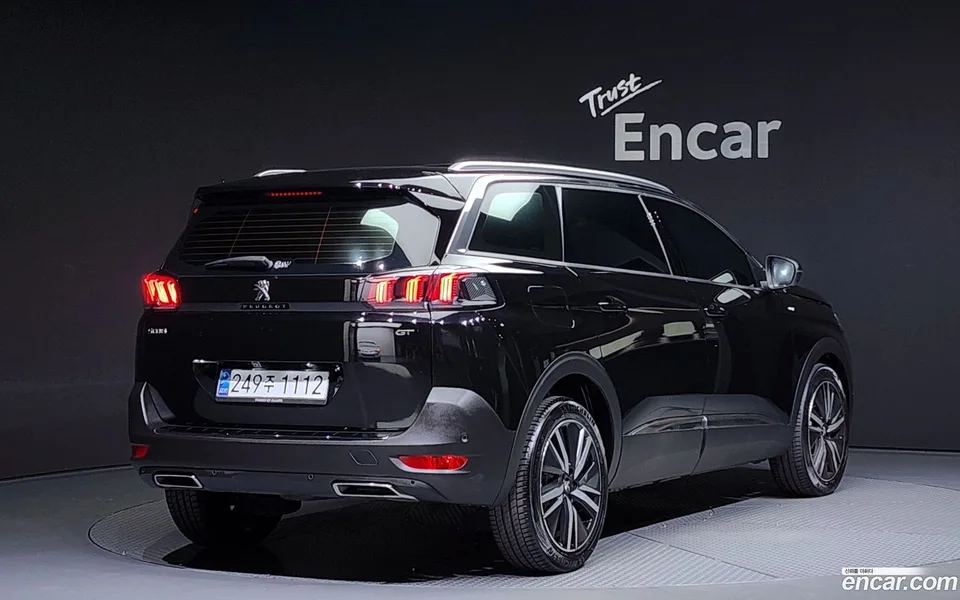 Peugeot 5008 1.2 Pure Tech GT 2024 — миниатюра 2