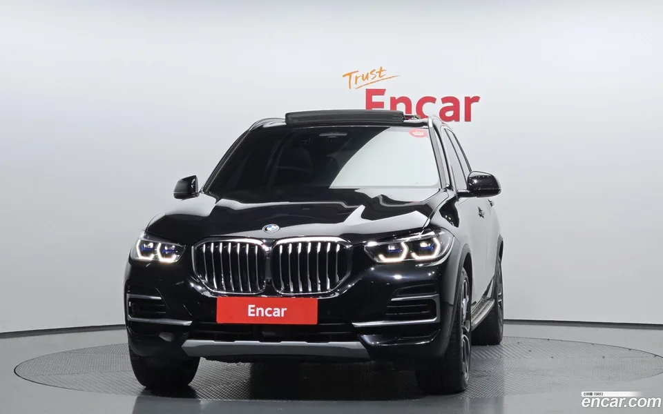 BMW X5 xDrive 30d xLine 2023 — миниатюра 3