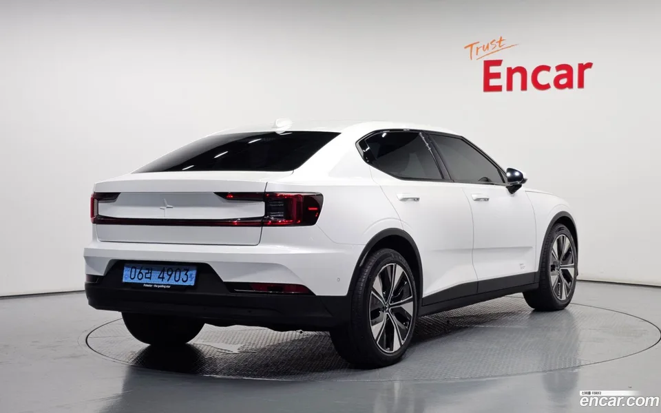 Polestar Polestar 2 2022 — миниатюра 2