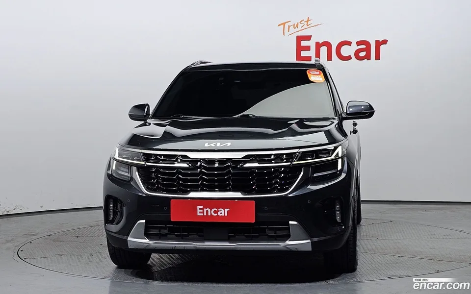 Kia Seltos 1.6 4WD 2023 — миниатюра 3