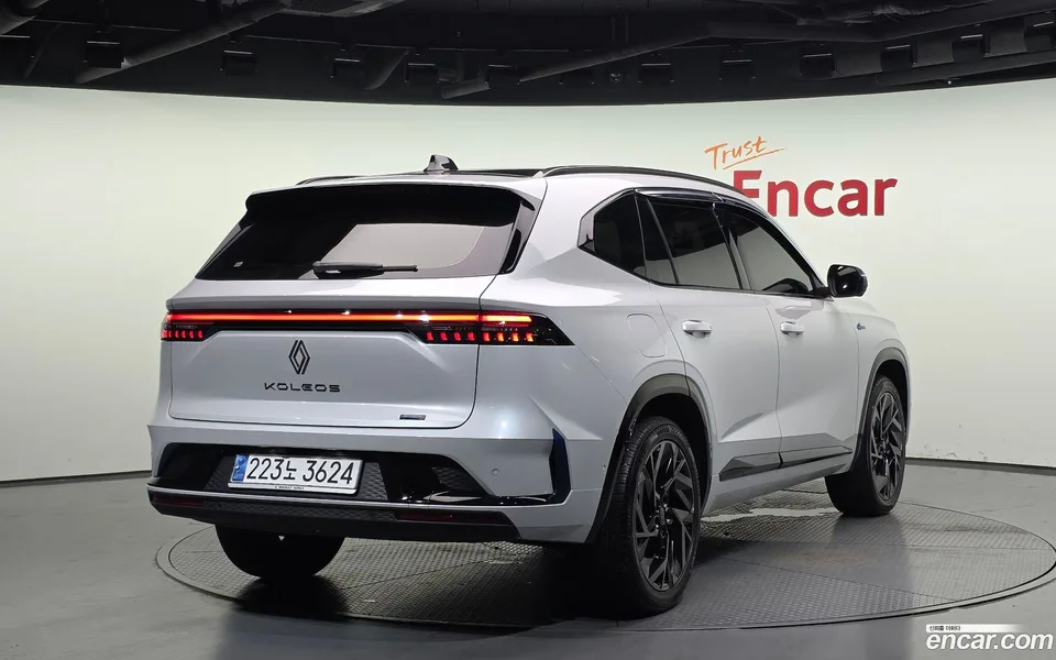 Renault Samsung Grand Koleos 1.5 E-TECH 2WD 2024 — миниатюра 2