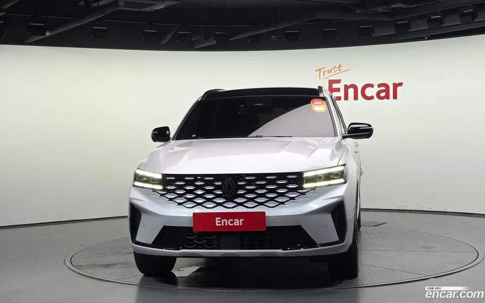 Renault Samsung Grand Koleos 1.5 E-TECH 2WD 2024 — миниатюра 3