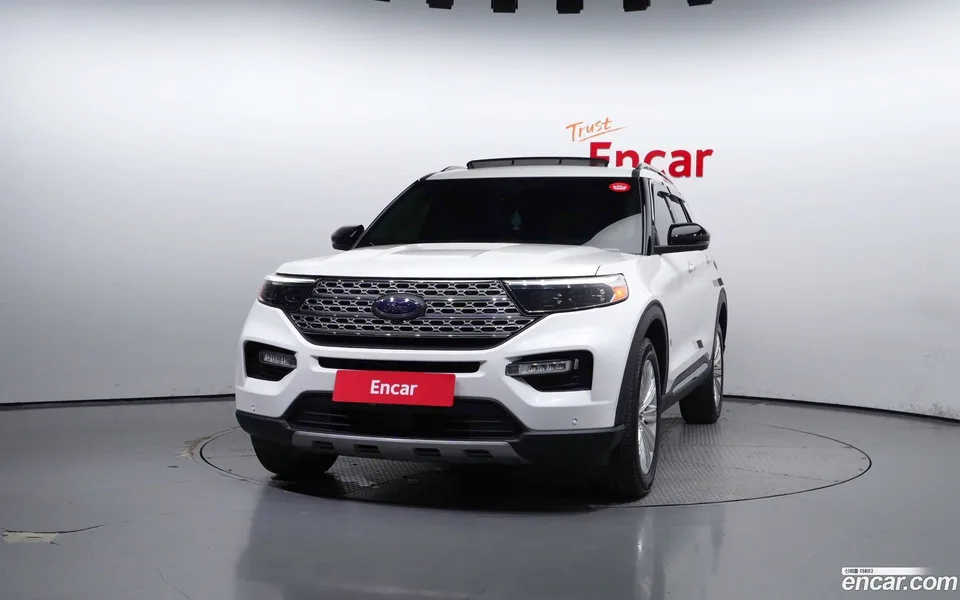 Ford Explorer 2.3 4WD 2023 — миниатюра 3