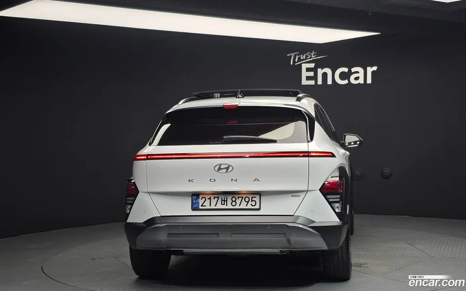 Hyundai Kona 1.6 4WD 2023 — миниатюра 4