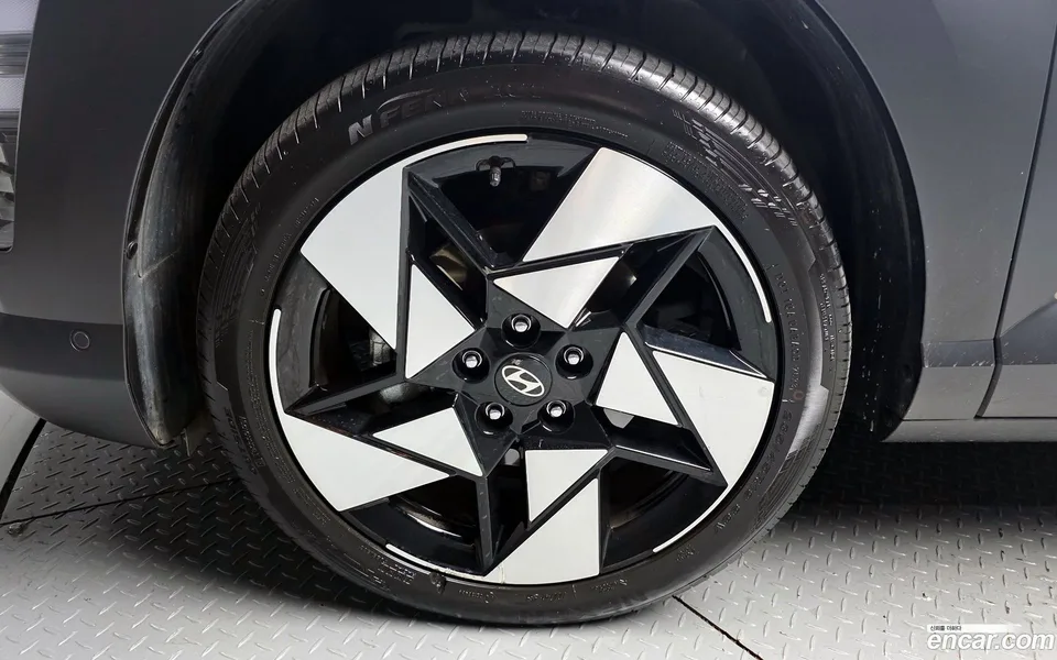 Hyundai Kona 1.6 4WD 2023 — миниатюра 5