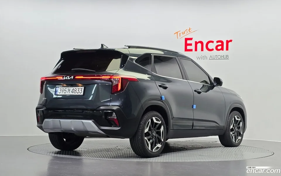 Kia Seltos 1.6 2WD 2023 — миниатюра 2