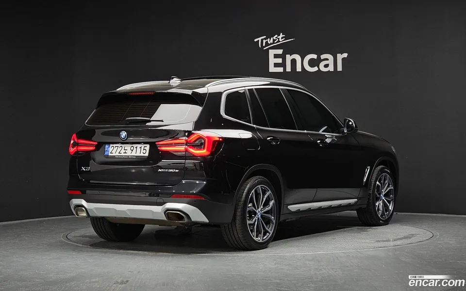BMW X3 xDrive 30e 2023 — миниатюра 2