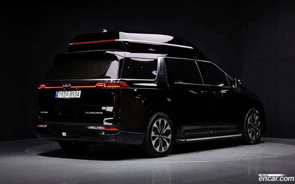 Kia Carnival 9 () 2023 — миниатюра 2