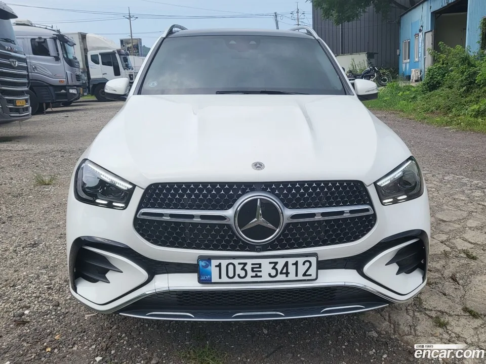 Mercedes-Benz GLE-Class GLE450 4MATIC 2023 — миниатюра 2