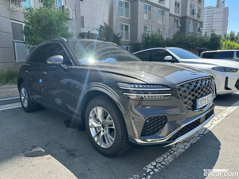 Genesis GV70 2.5T AWD 2025 — миниатюра 2