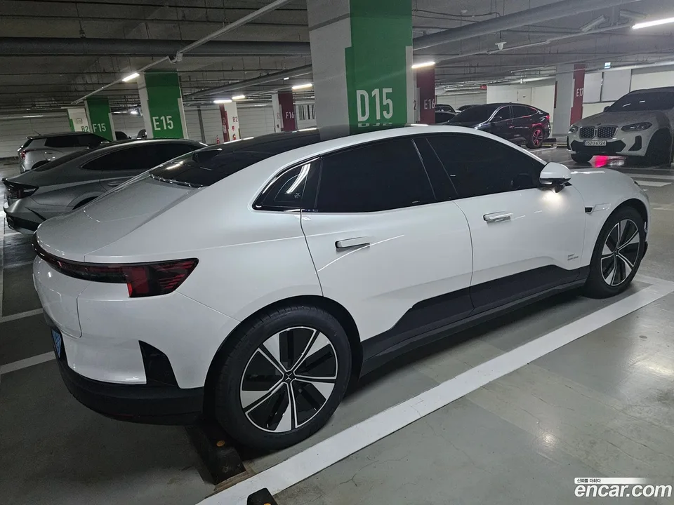 Polestar Polestar 4 2025 — миниатюра 5