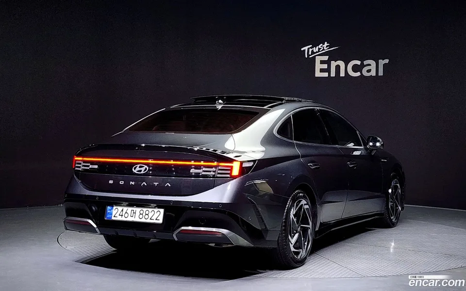 Hyundai Sonata The Edge 1.6 2023 — миниатюра 2