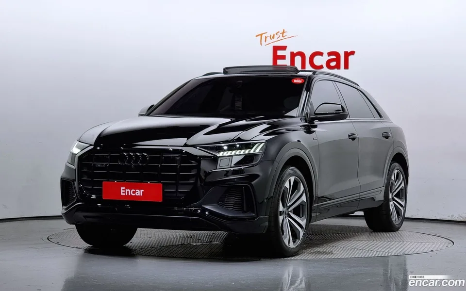 Audi Q8 (4M) 55 TFSI 2023 — фото 1, купить с доставкой в Москву