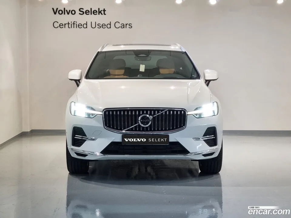 Volvo XC60 T8 2025 — миниатюра 3