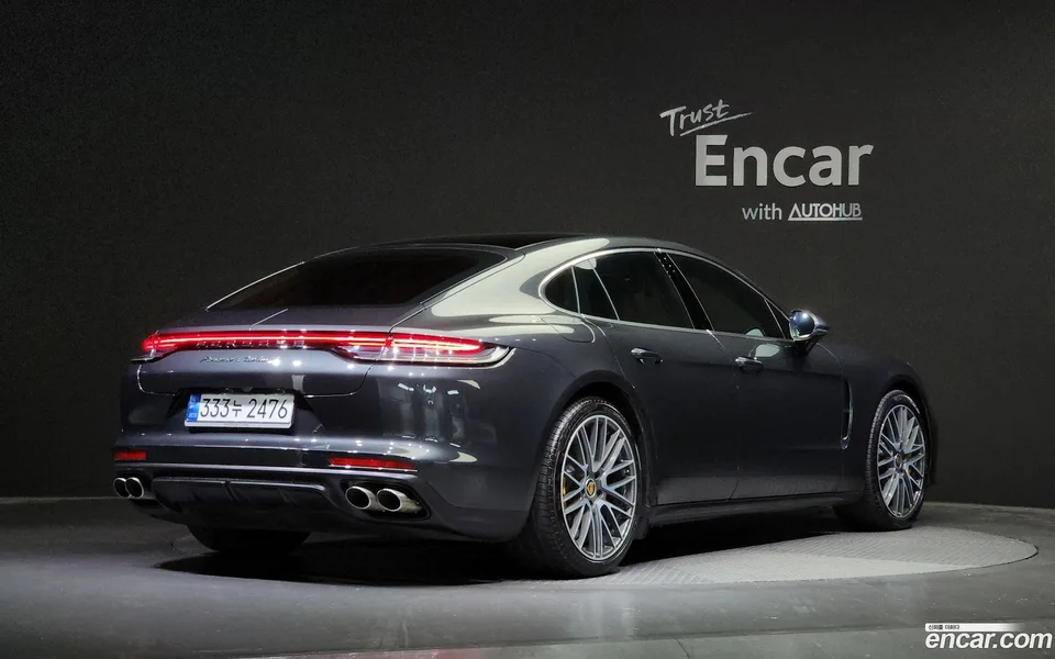 Porsche Panamera (971) 4.0 S 2023 — миниатюра 2