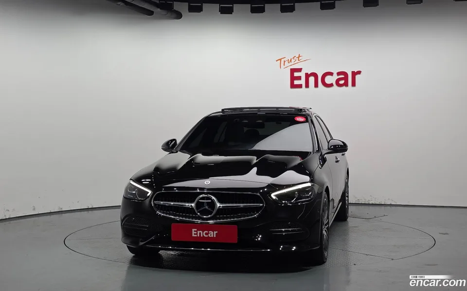 Mercedes-Benz C-Class C300 4MATIC 2024 — миниатюра 3