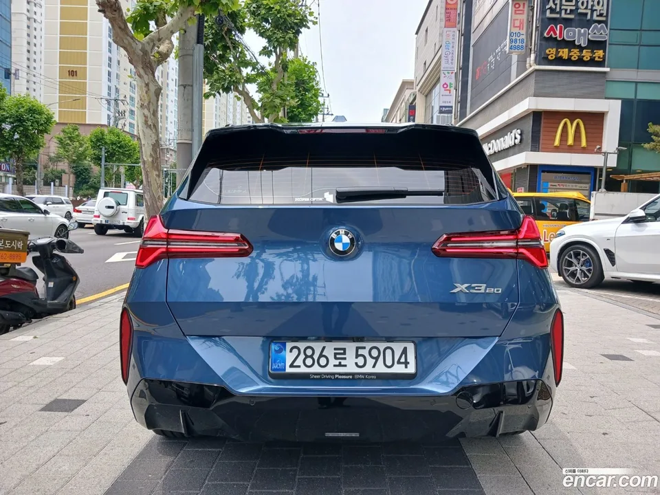 BMW X3 xDrive 20 M 2025 — миниатюра 5