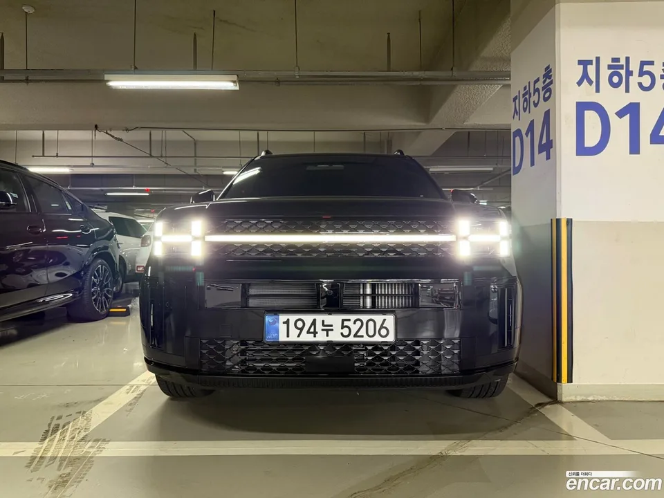 Hyundai Santa Fe HEV 1.6 2WD 2025 — фото 1, купить с доставкой в Москву