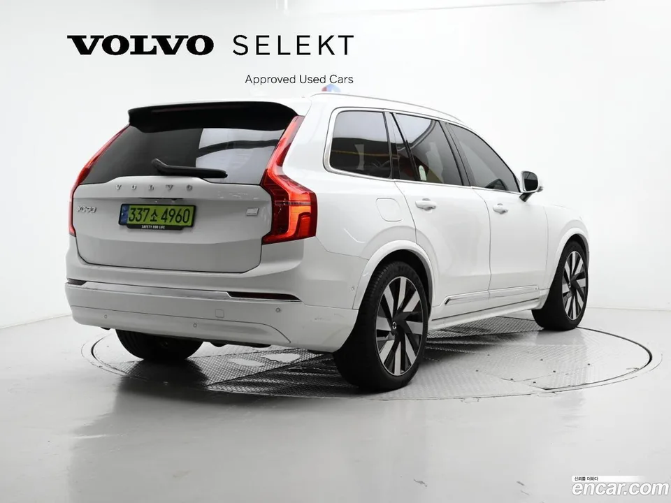 Volvo XC90 T8 2024 — миниатюра 2