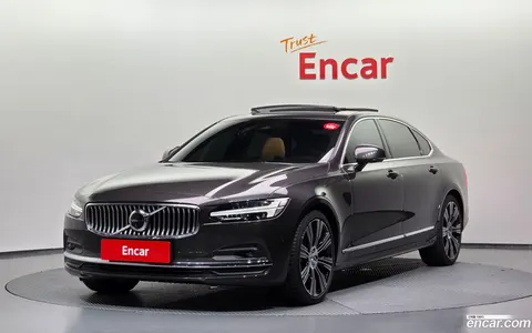 Volvo S90 2023 купить в Москве