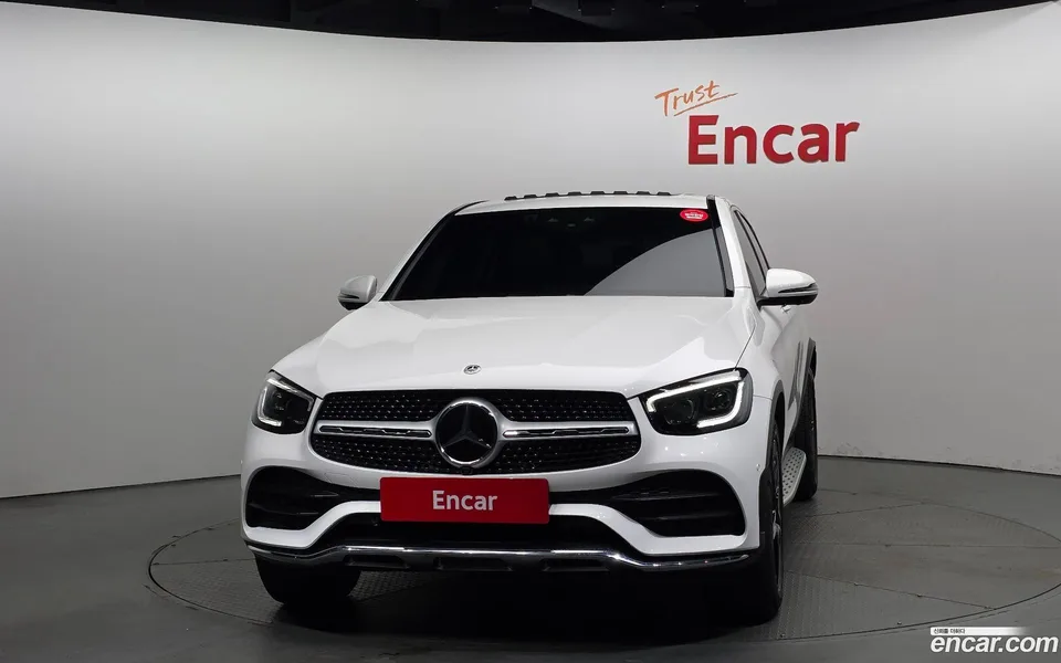 Mercedes-Benz GLC-Class GLC300 4MATIC 2023 — миниатюра 3