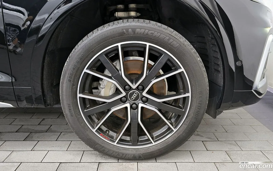 Audi Q5 45 TFSI 2023 — миниатюра 5