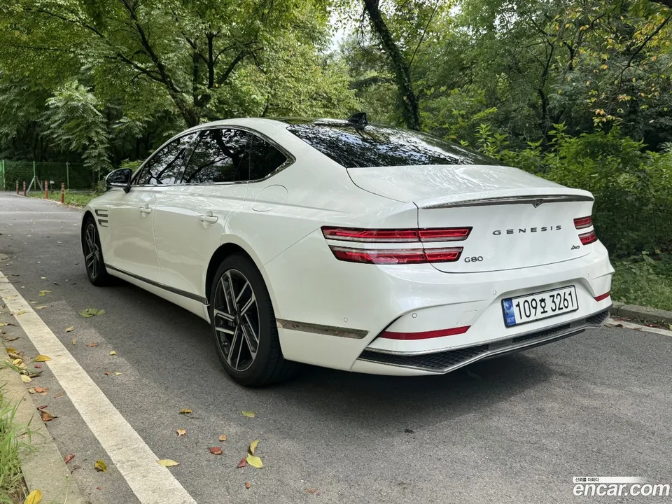 Genesis G80 2.5 AWD 2024 — миниатюра 2