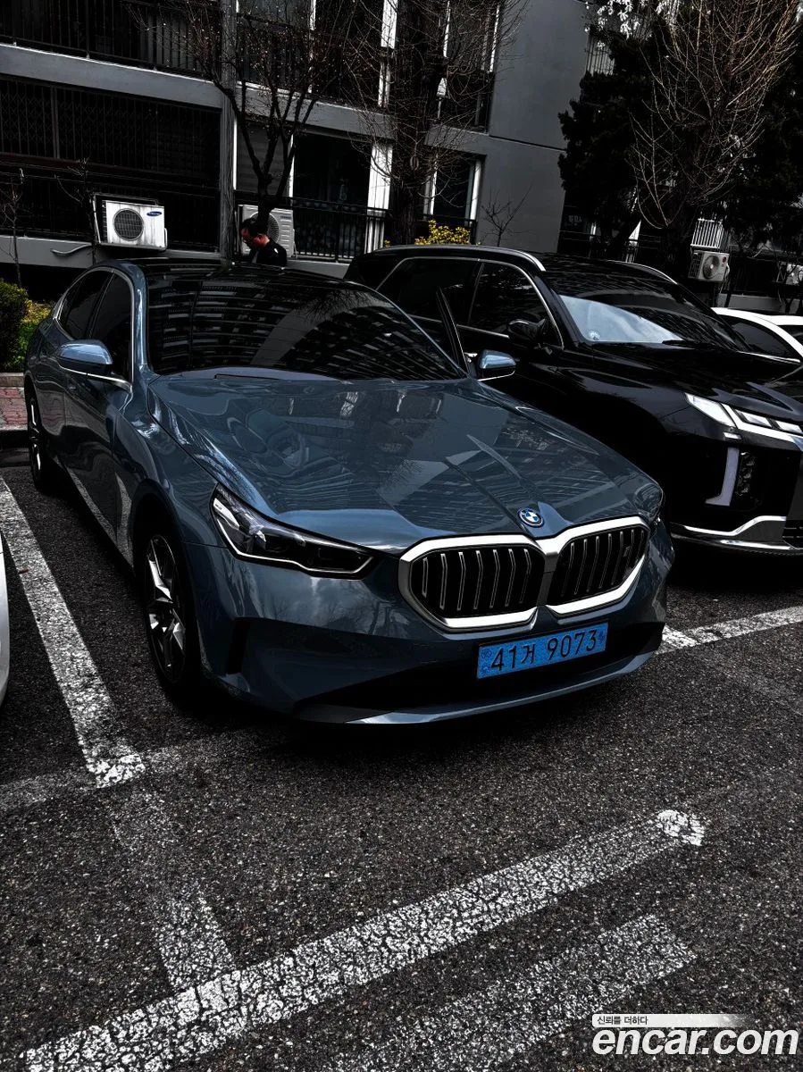 BMW i5 eDrive 40 2024 — миниатюра 2