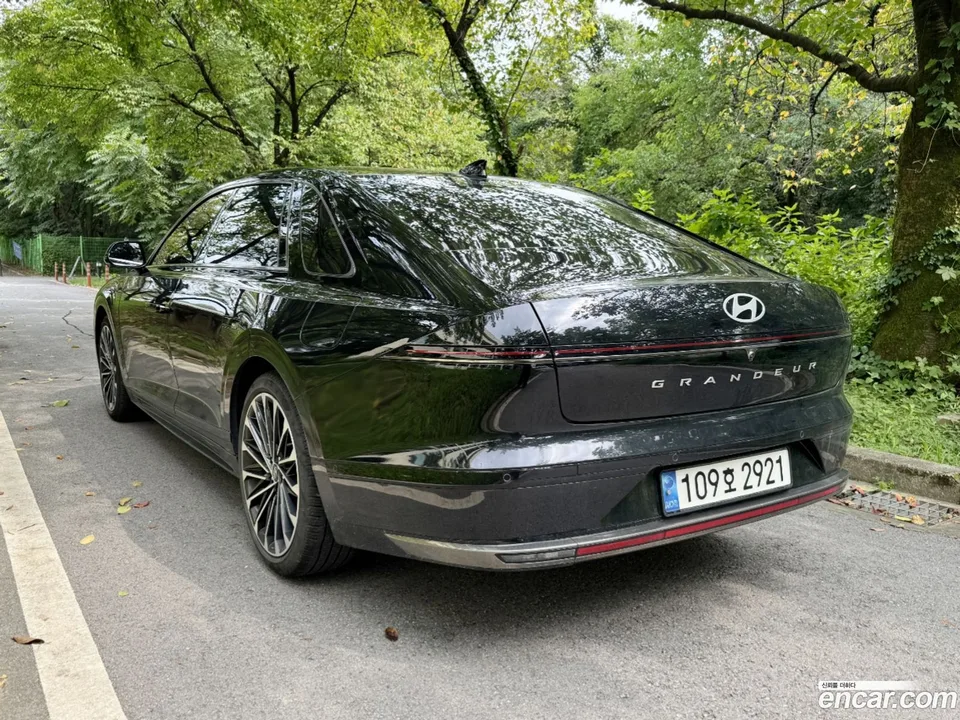 Hyundai Grandeur Hybrid 2023 — миниатюра 2