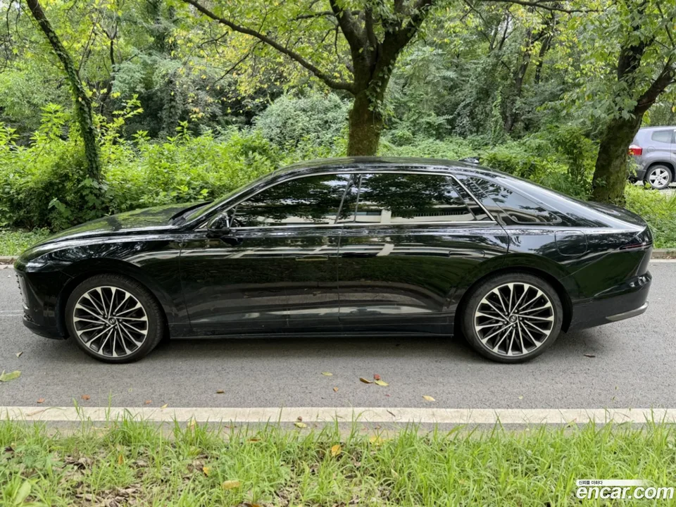 Hyundai Grandeur Hybrid 2023 — миниатюра 4