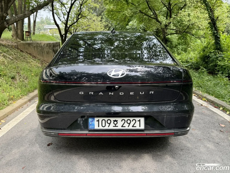 Hyundai Grandeur Hybrid 2023 — миниатюра 5