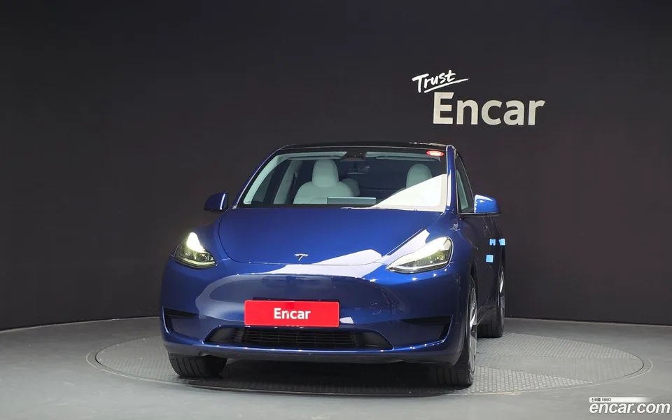 Tesla Model Y RWD 2024 — миниатюра 3