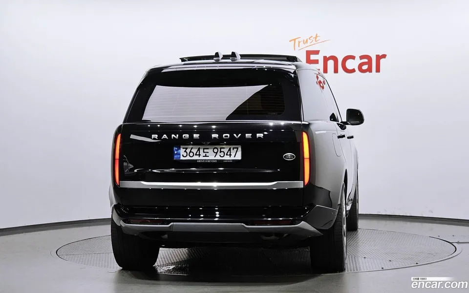 Land Rover Range Rover P530 AB LWB 2023 — миниатюра 4