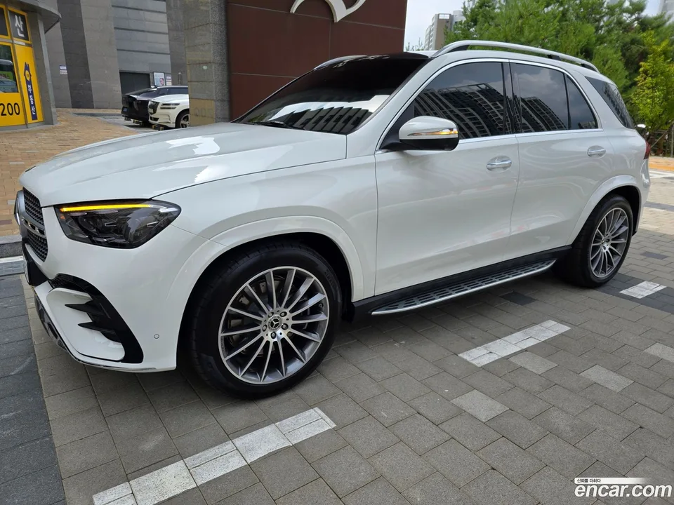 Mercedes-Benz GLE-Class GLE450 4MATIC 2025 — миниатюра 2
