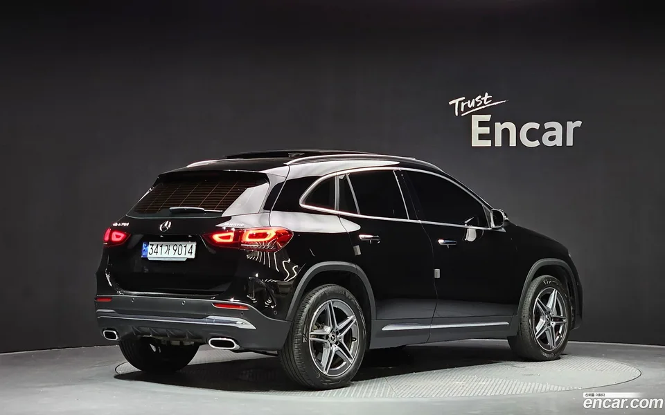 Mercedes-Benz GLA-Class GLA250 4MATIC 2023 — миниатюра 2