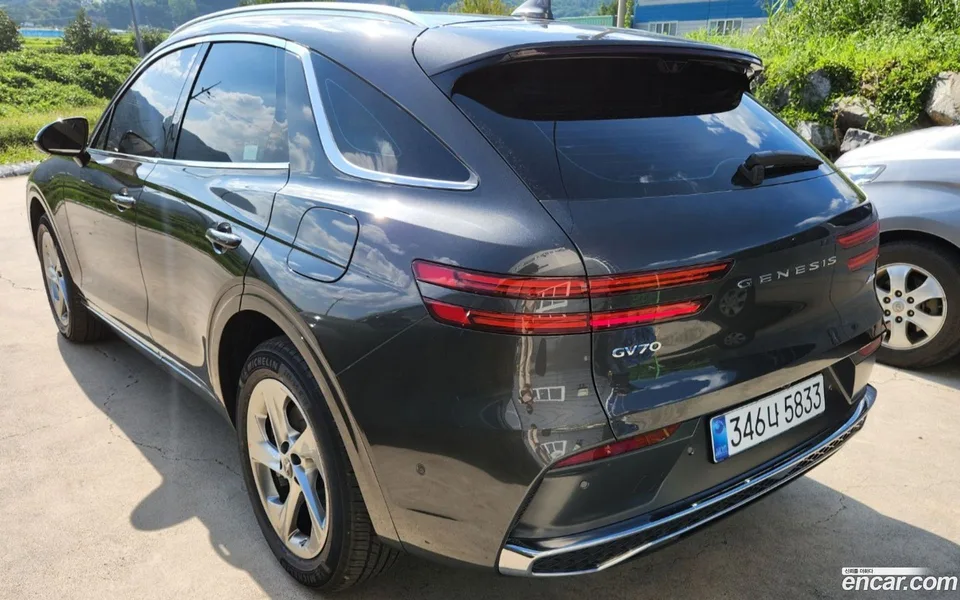 Genesis GV70 2.5T AWD 2025 — миниатюра 4