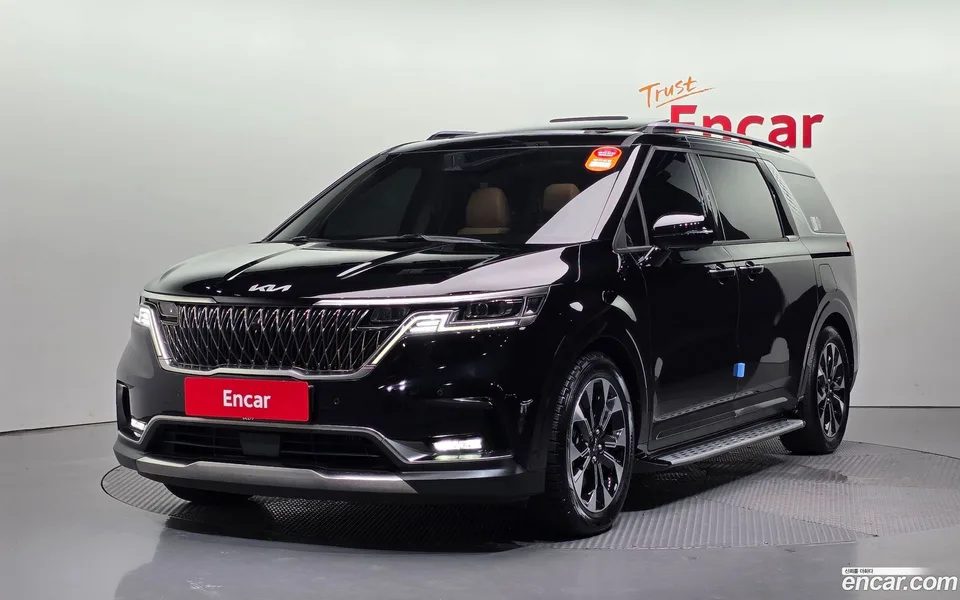 Kia Carnival 9 2023 — фото 1, купить с доставкой в Москву