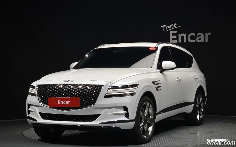 Genesis GV80 2.5T AWD 2023 — фото 1, купить с доставкой в Москву