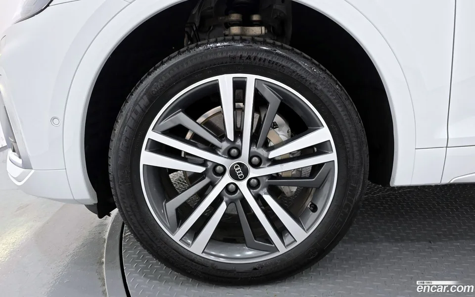 Audi Q5 40 TDI 2023 — миниатюра 5